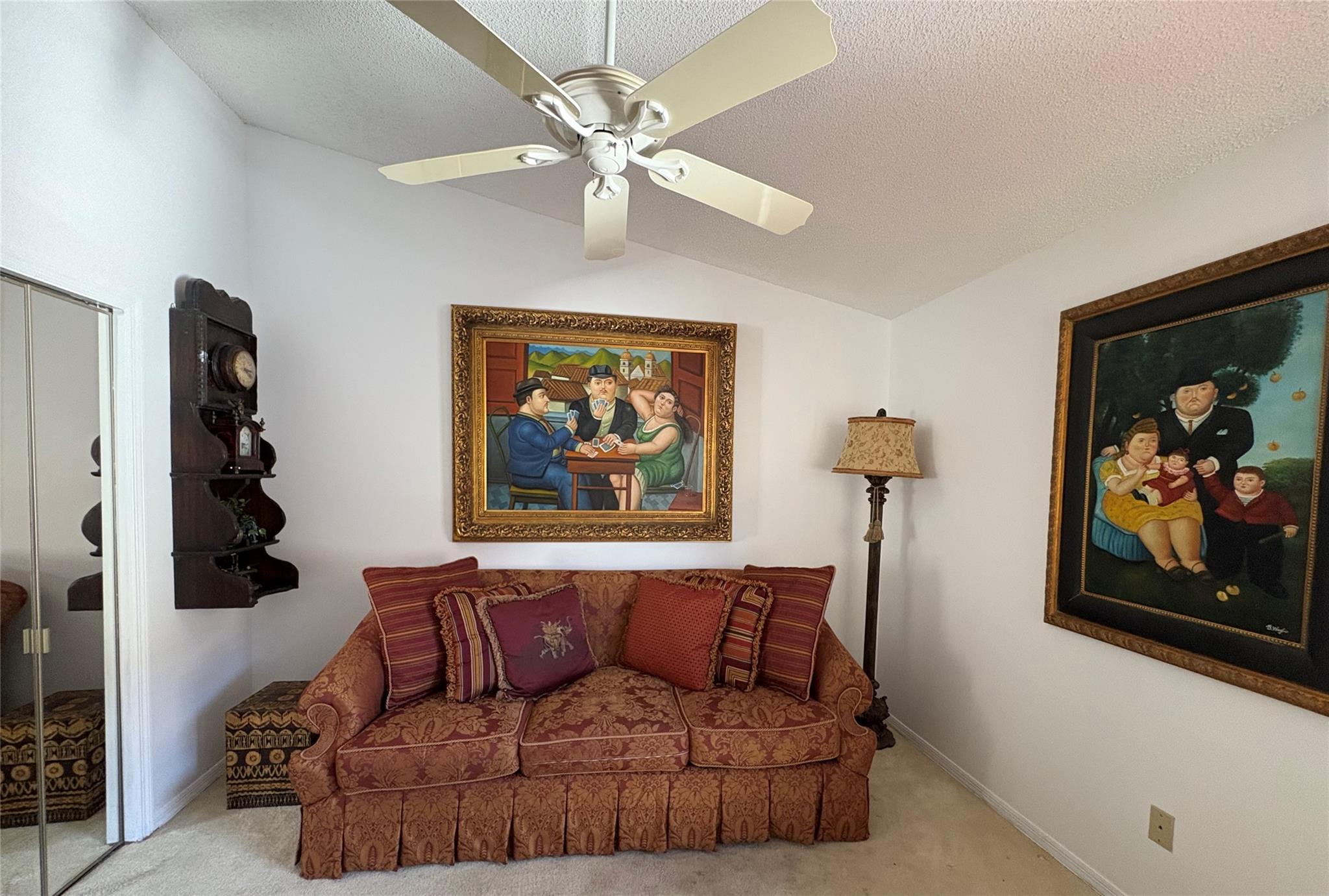 7744 Dundee Ln Property Photo 12