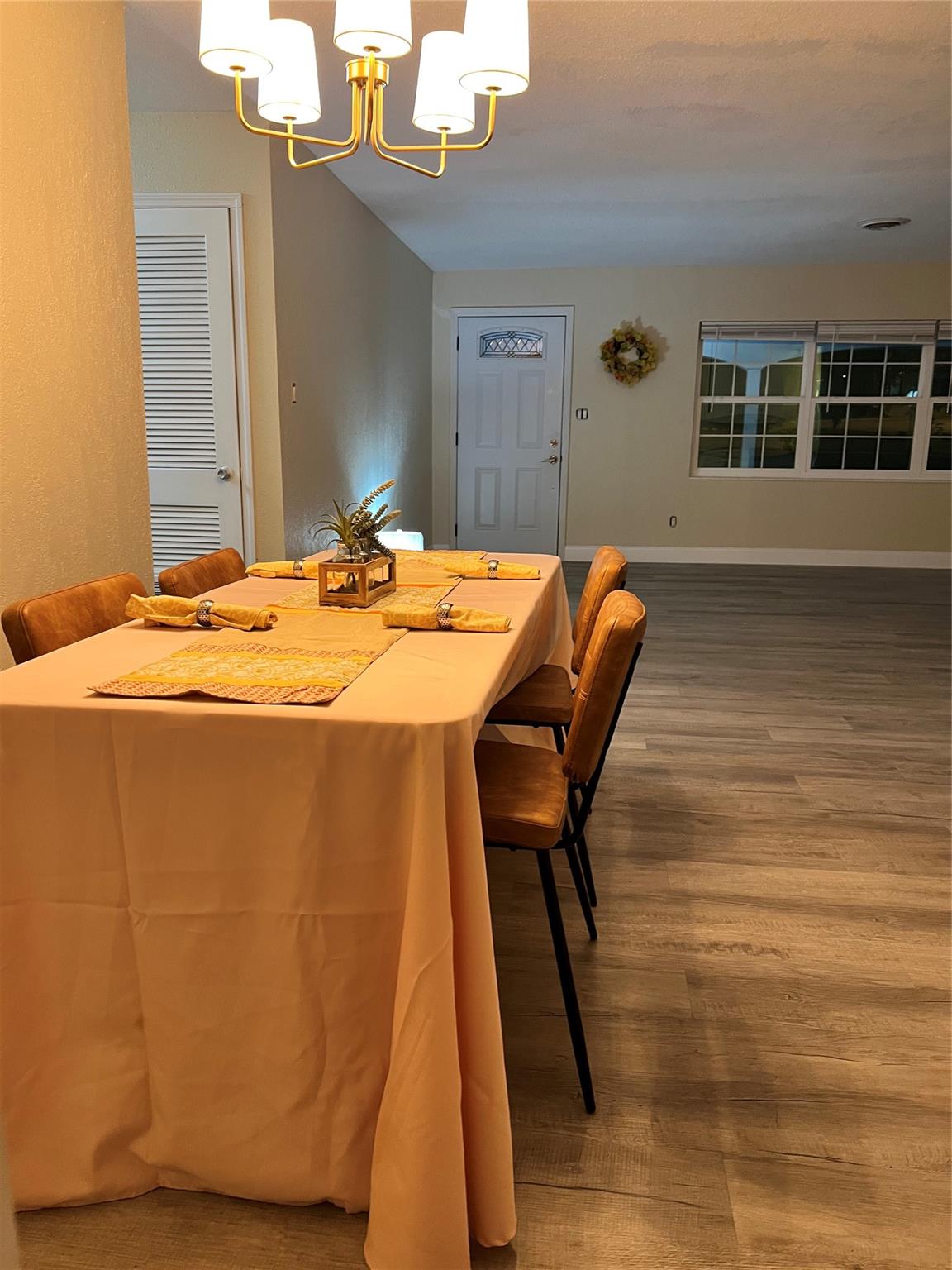 1858 Se Lake Weir Ave Property Photo 8