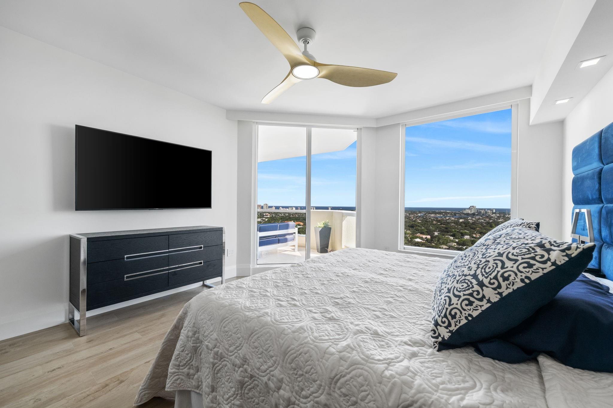 411 N New River Dr 2805 Property Photo 12