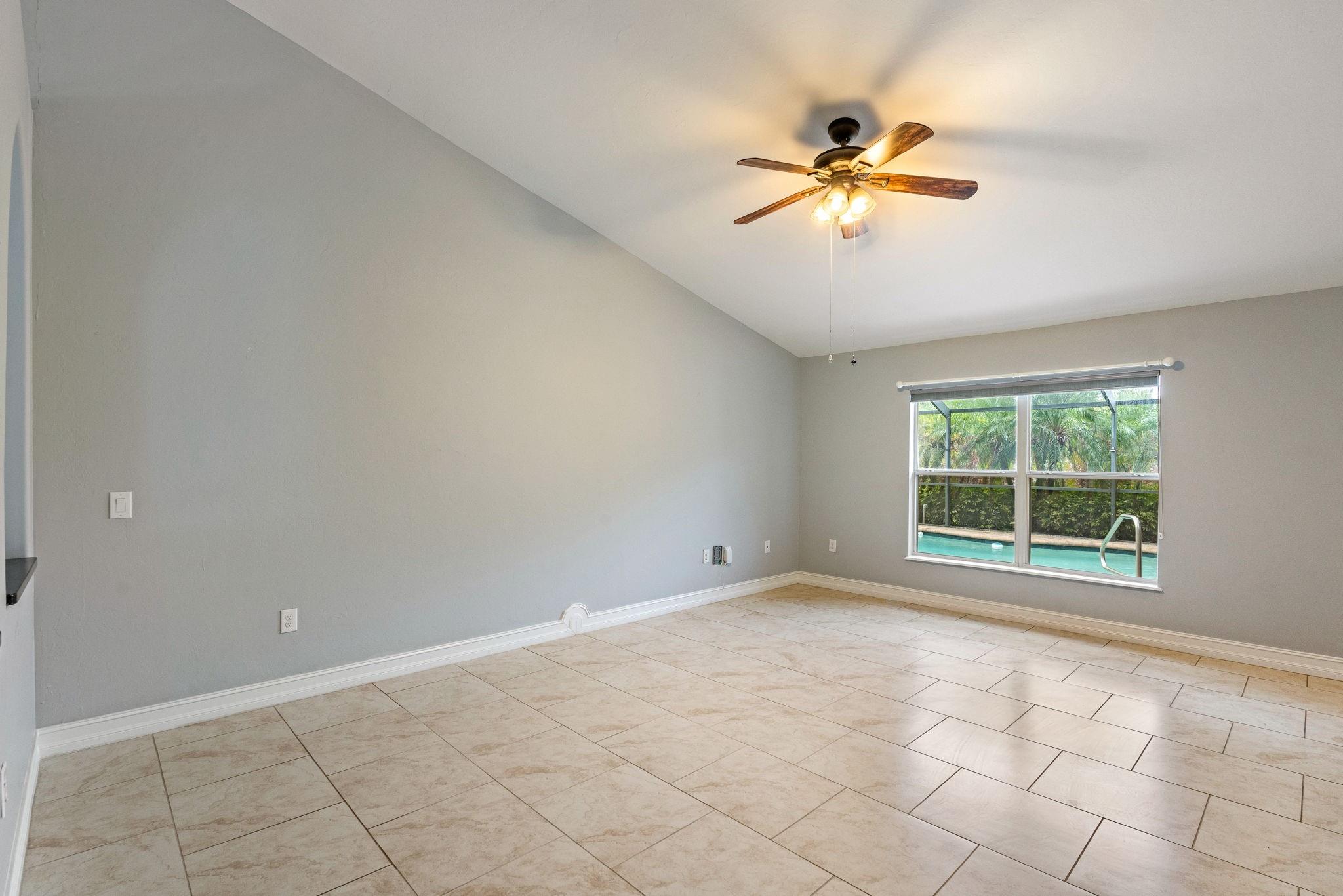 1404 Nw 4th St Property Photo 10