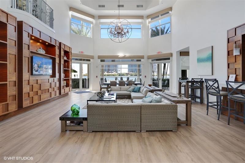 3205 Ne 184th St 9303 Property Photo 2