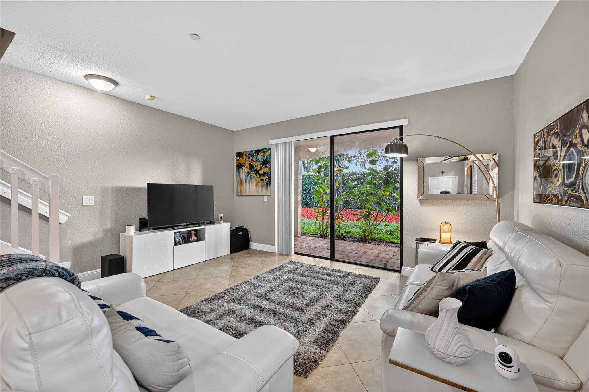 3932 Mango Dr Property Photo 9