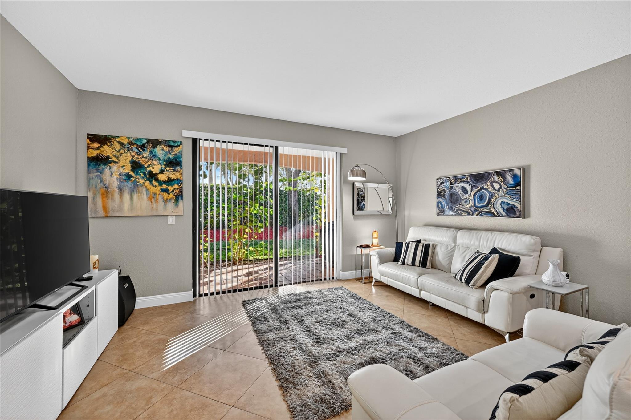 3932 Mango Dr Property Photo 12