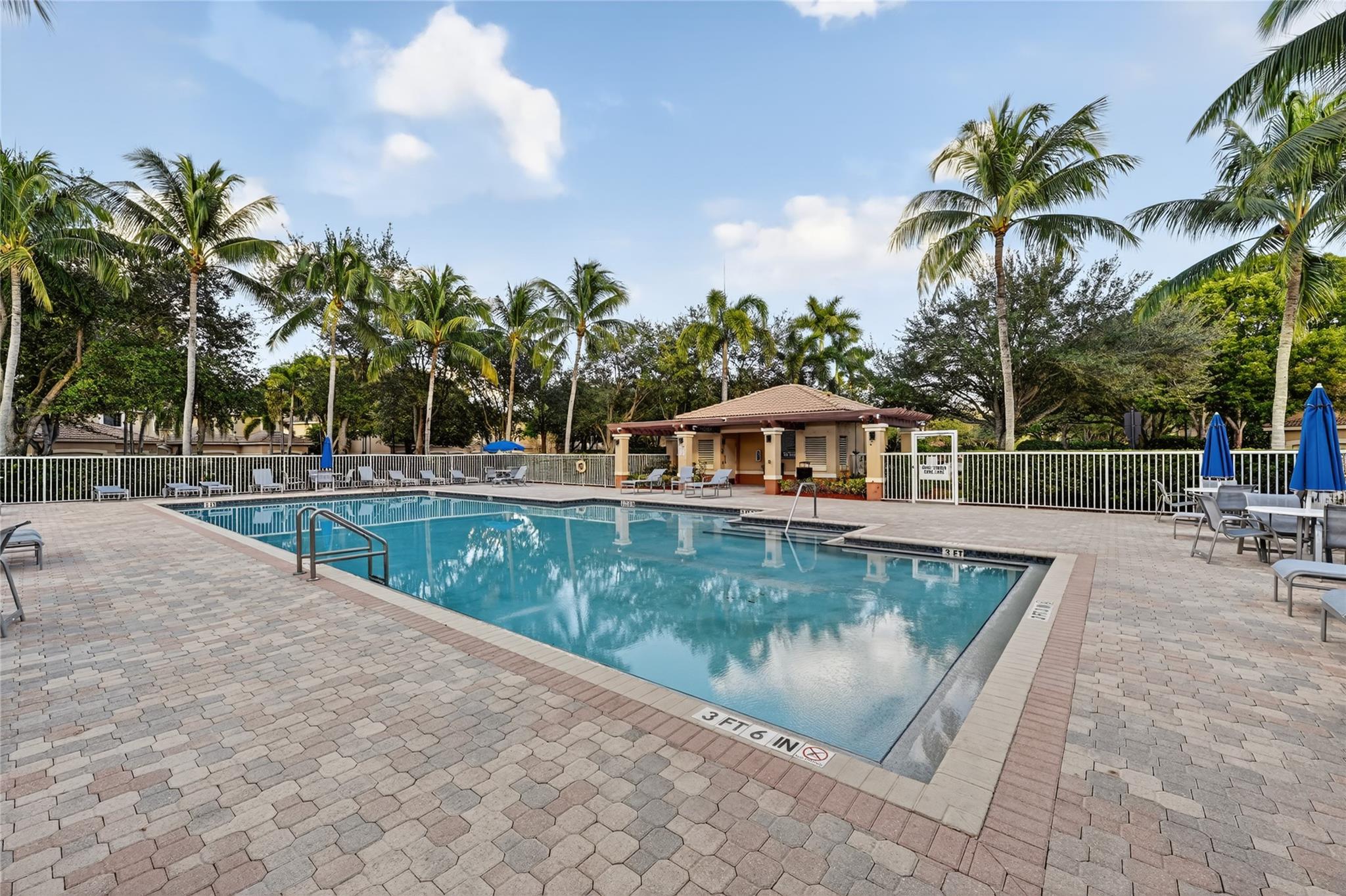 3932 Mango Dr Property Photo 15