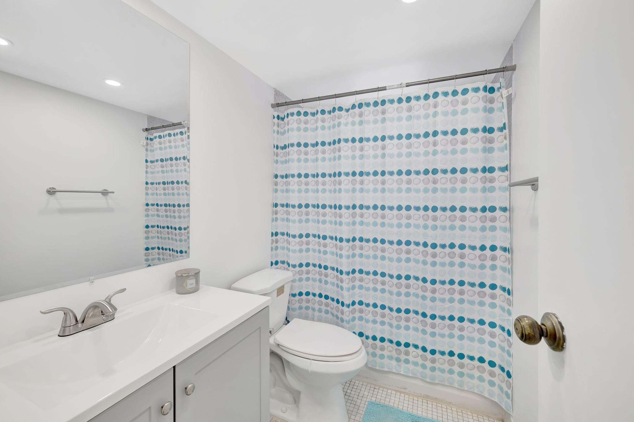 2800 Somerset Drive 218j Property Photo 18