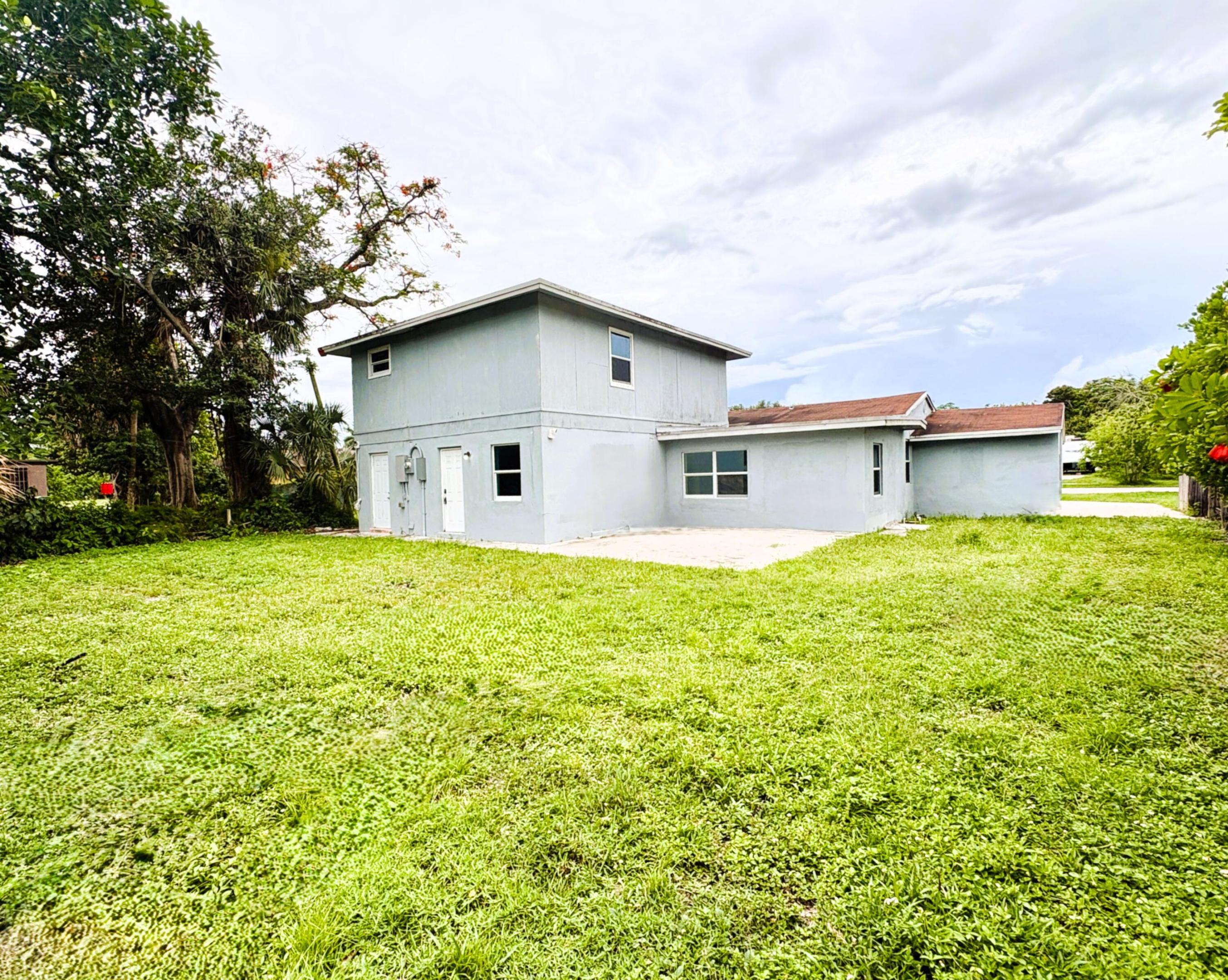 730 Arizona Avenue Property Photo 25