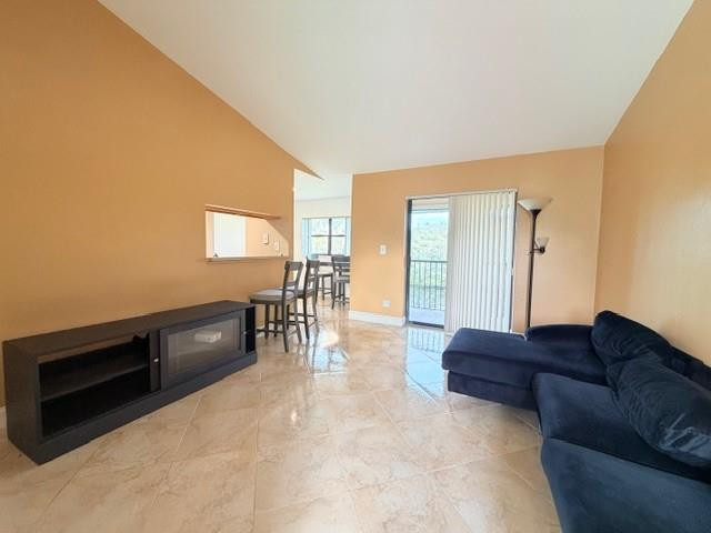 4014 Nw 87th Avenue 4014 Property Photo 3