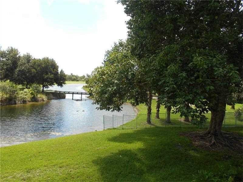 4014 Nw 87th Avenue 4014 Property Photo 16