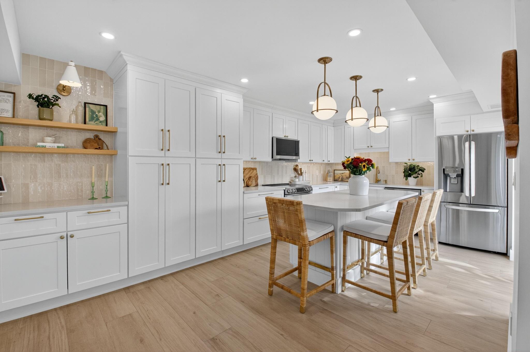 1010 Ne 8th Ave 39g Property Photo 1