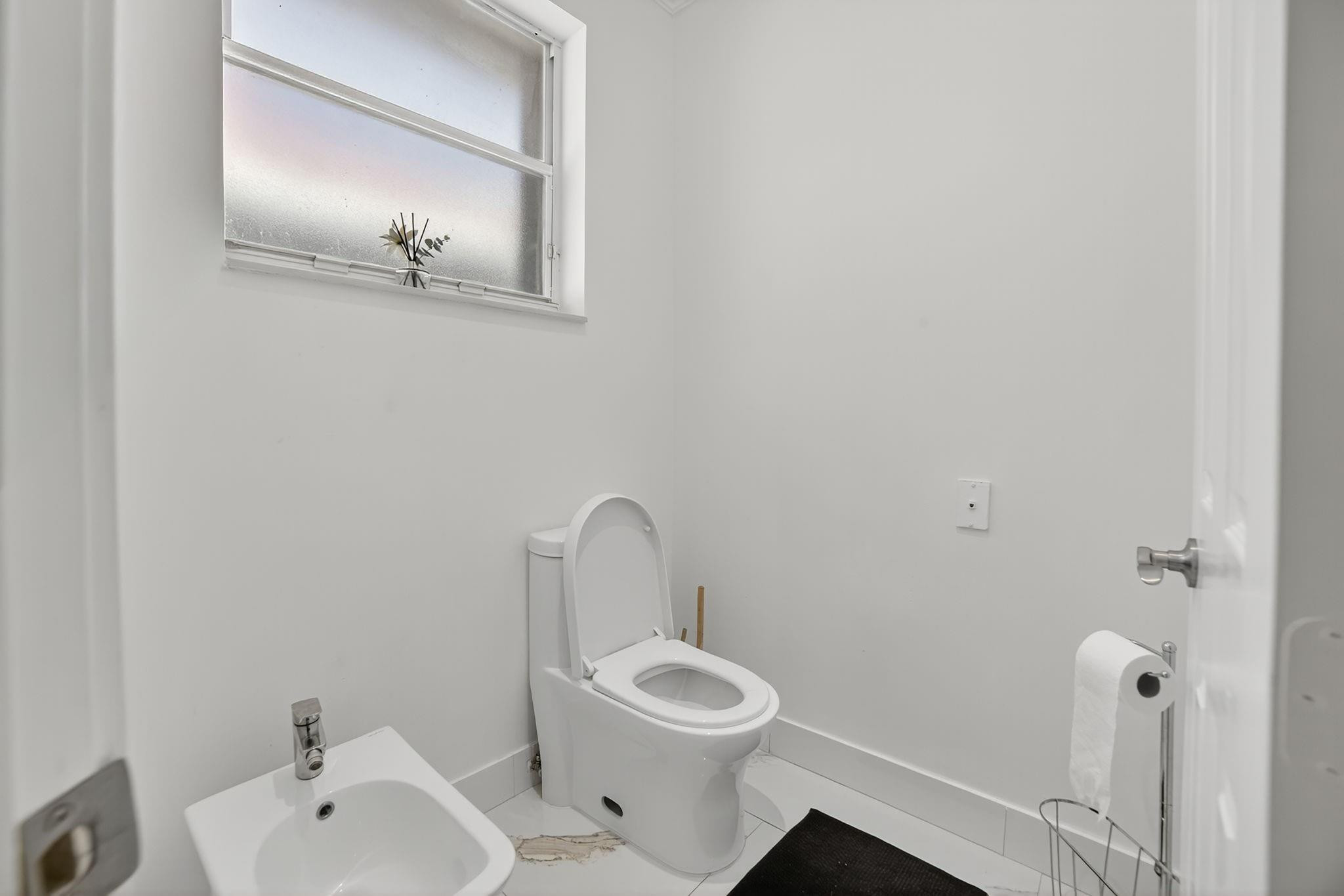 12480 Nw 62nd Court Property Photo 33