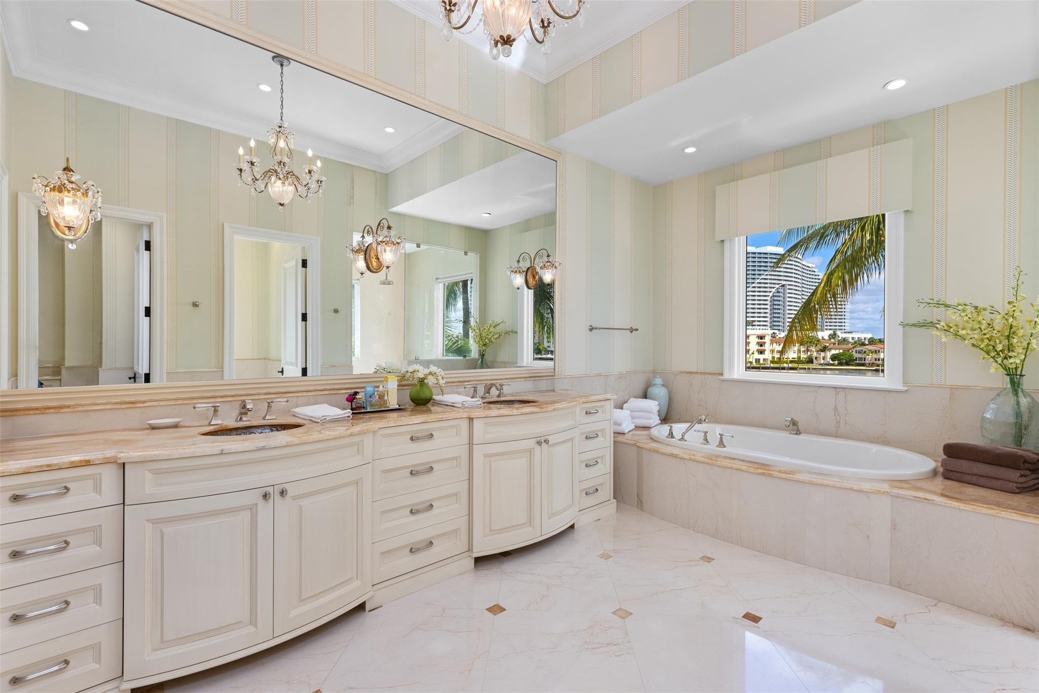 2716 Aqua Vista Boulevard Property Photo 59