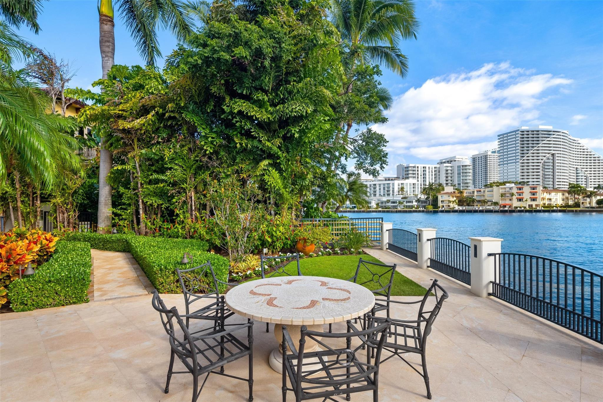 2716 Aqua Vista Boulevard Property Photo 87