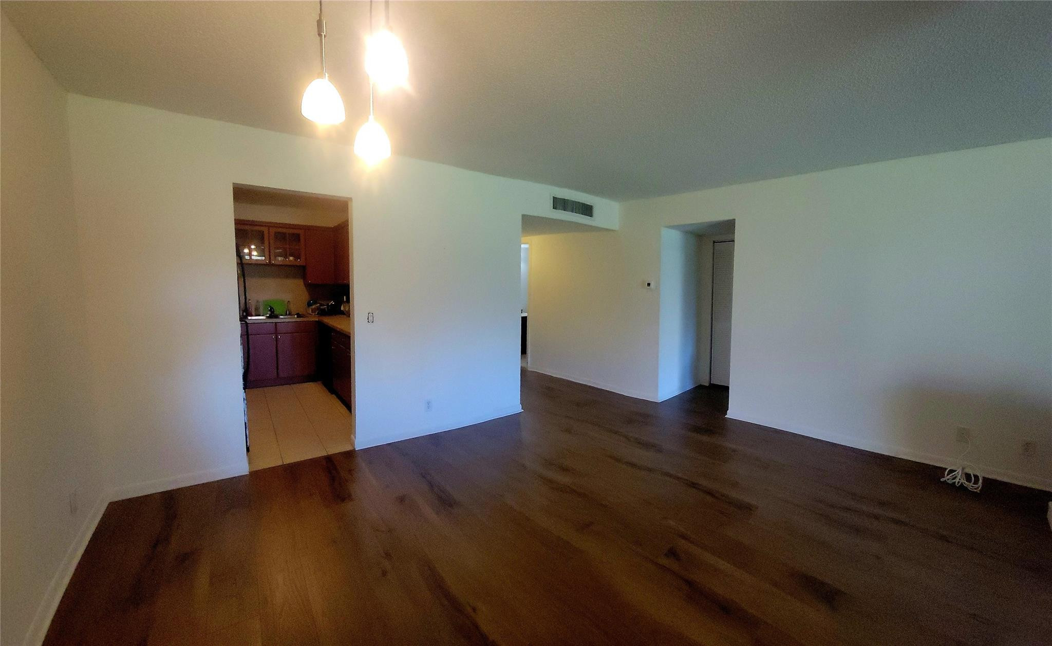 6260 S Falls Cir Drive 206 Property Photo 6