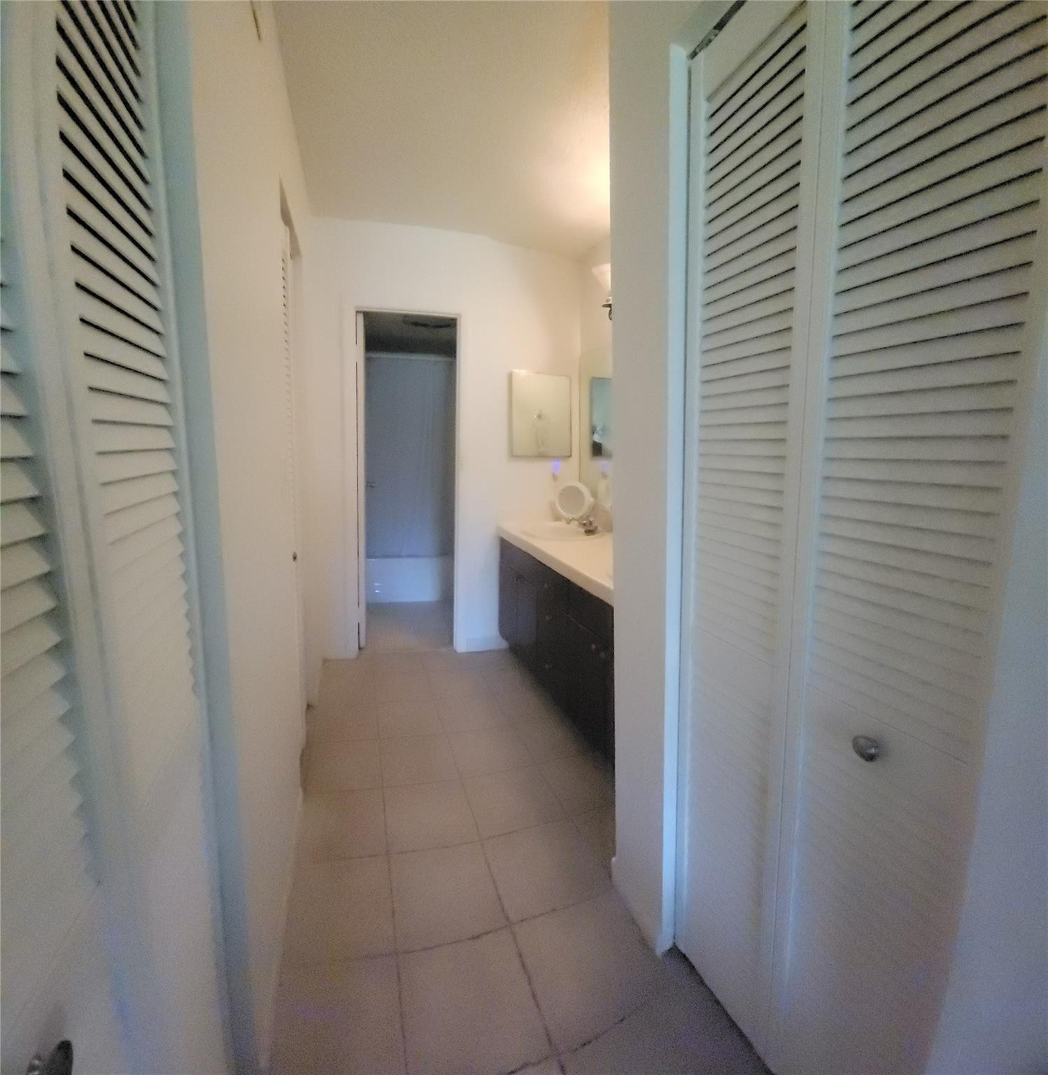6260 S Falls Cir Drive 206 Property Photo 17