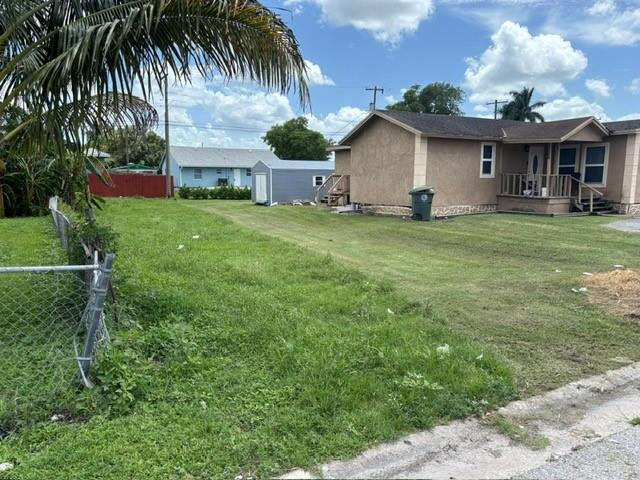 525 Sw 9th Street Property Photo 1