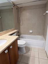 1001 Crystal Way B Property Photo 4