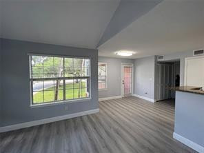 1001 Crystal Way B Property Photo 6