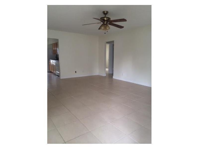 F10537304 Property Photo 4