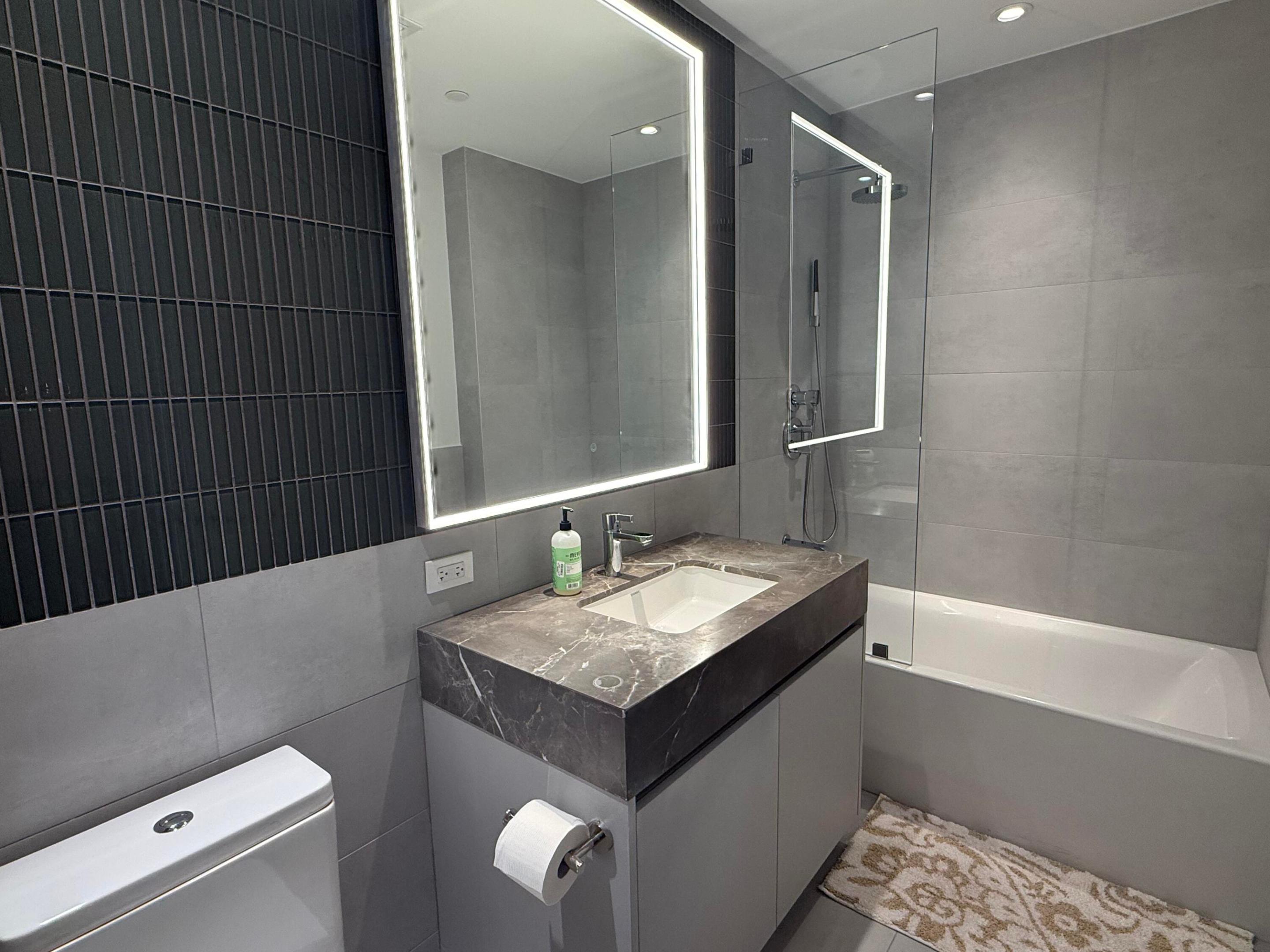 F10537965 Property Photo 32