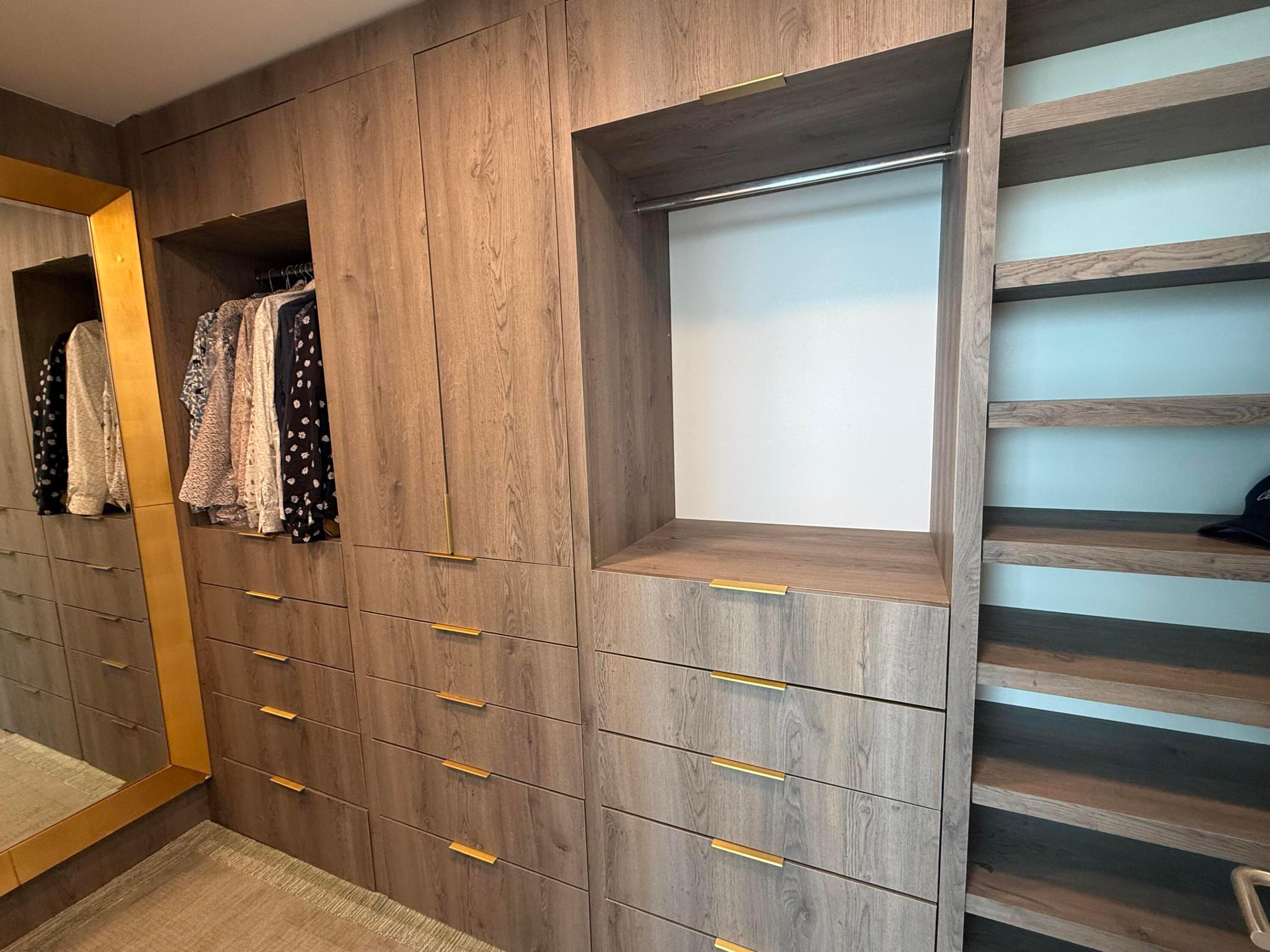 F10537965 Property Photo 35