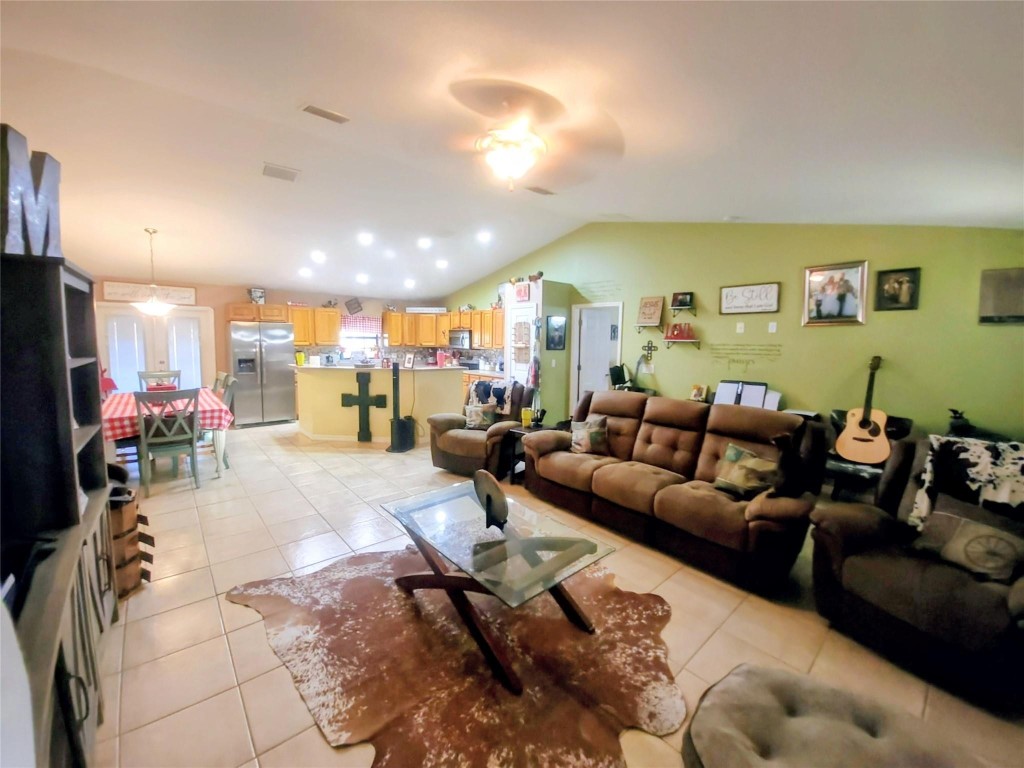 1153 Jerdik Drive Property Photo 3