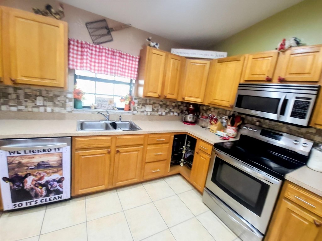 1153 Jerdik Drive Property Photo 6