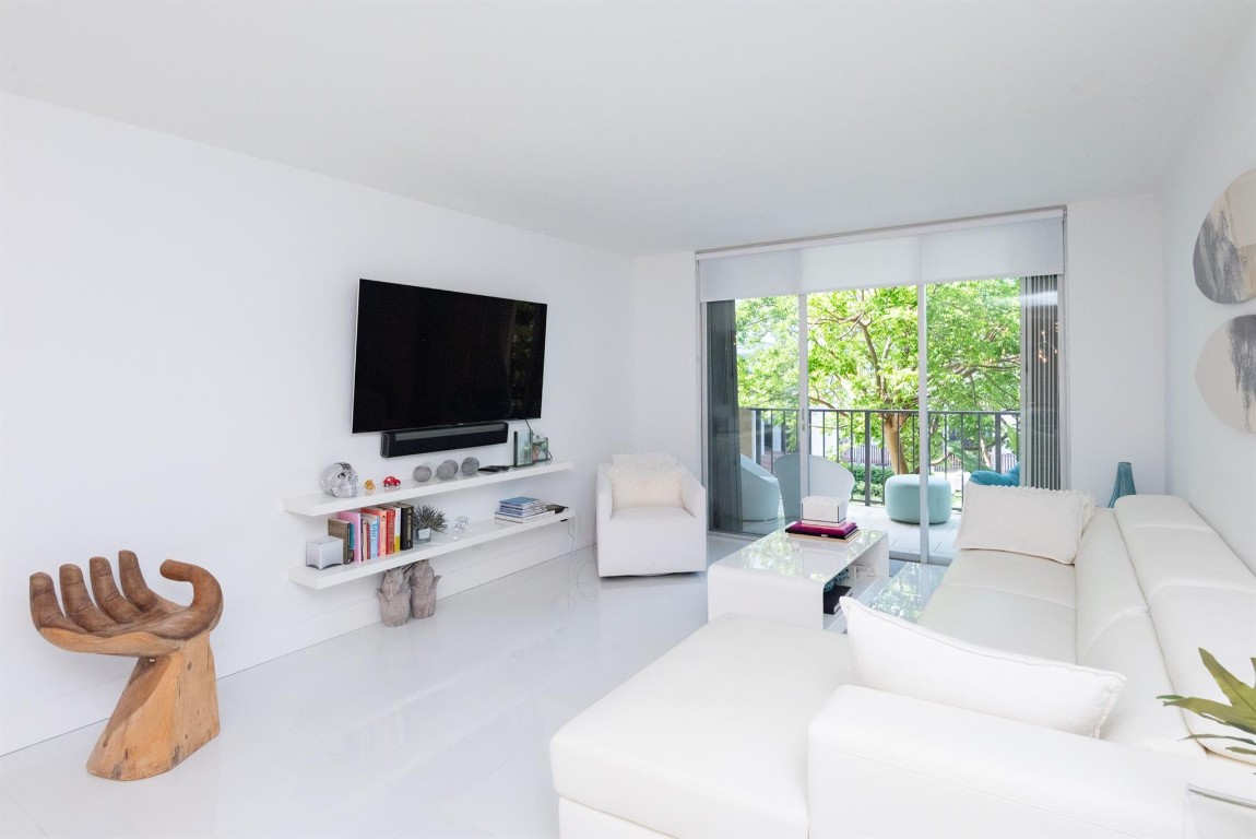 3581 S Ocean Boulevard 2b Property Photo 6