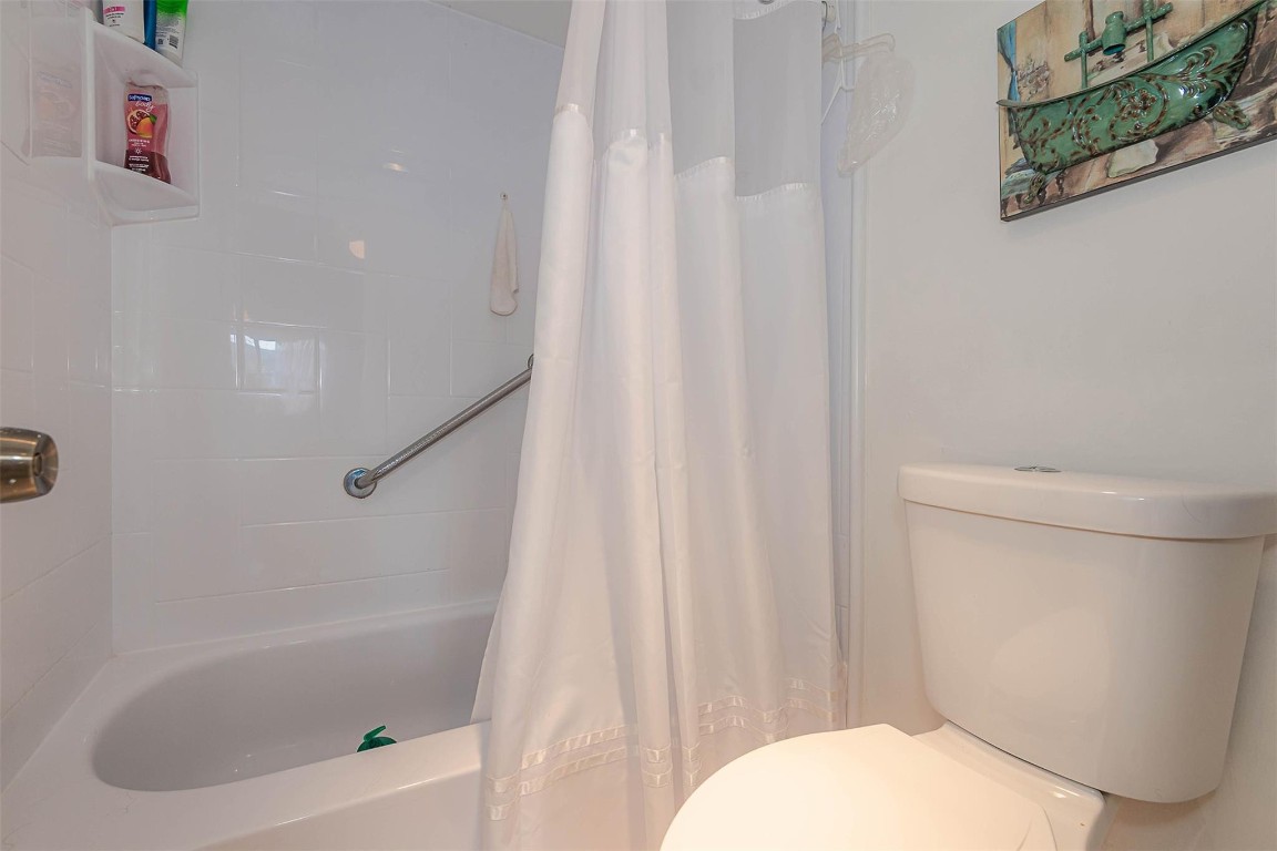 9351 Lime Bay Boulevard 207 Property Photo 18