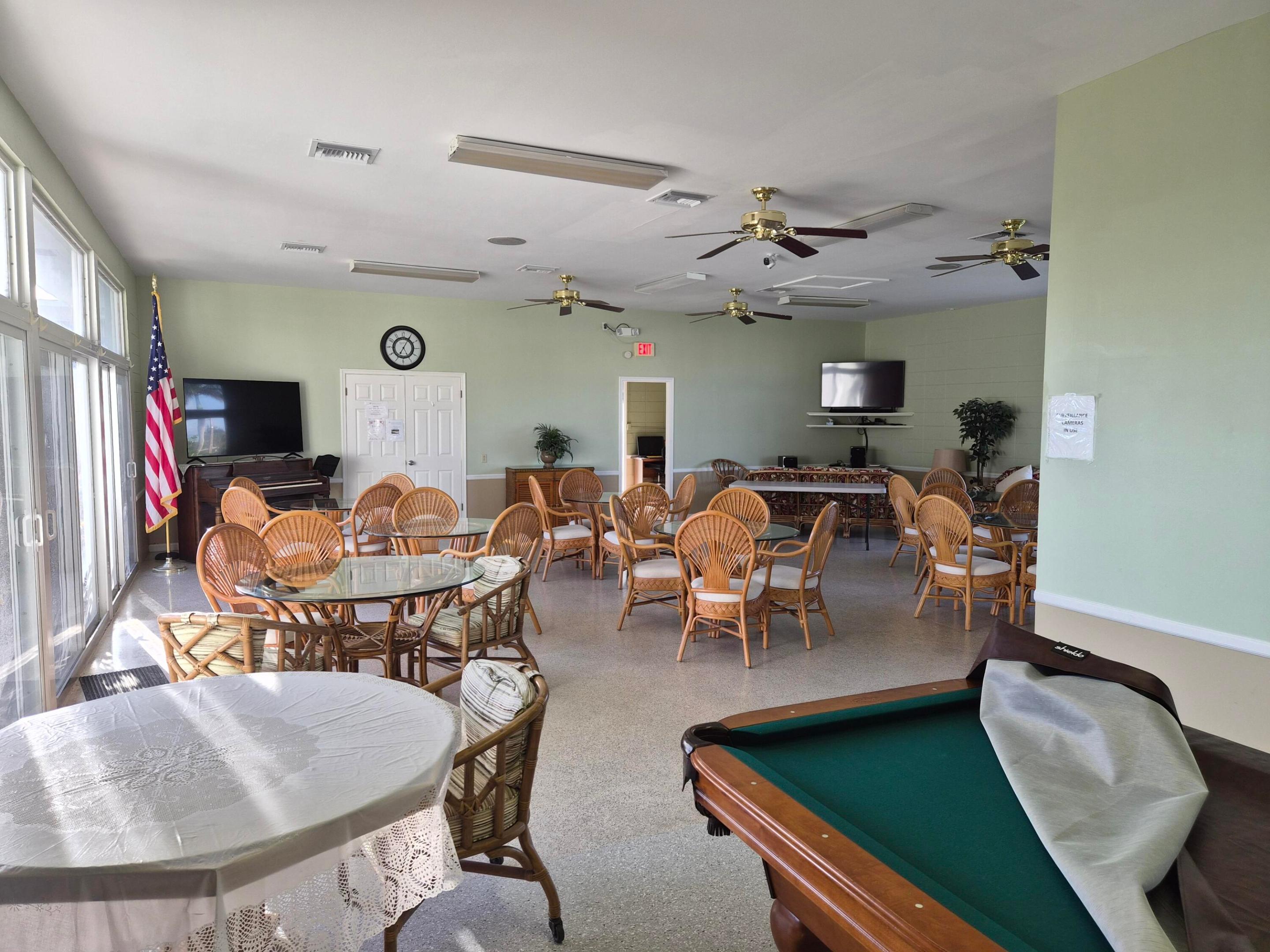 F10541049 Property Photo 10