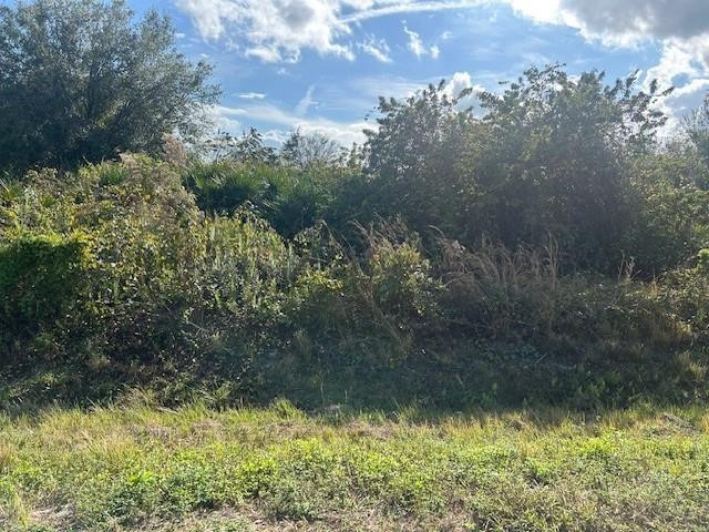 14938 Nw 254th Street Property Photo 4