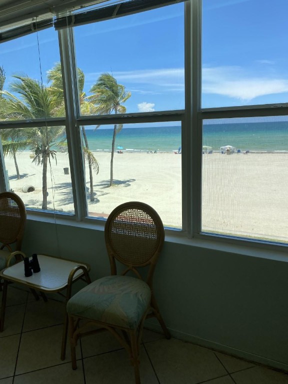 1801 S Surf Road 2c Property Photo 3