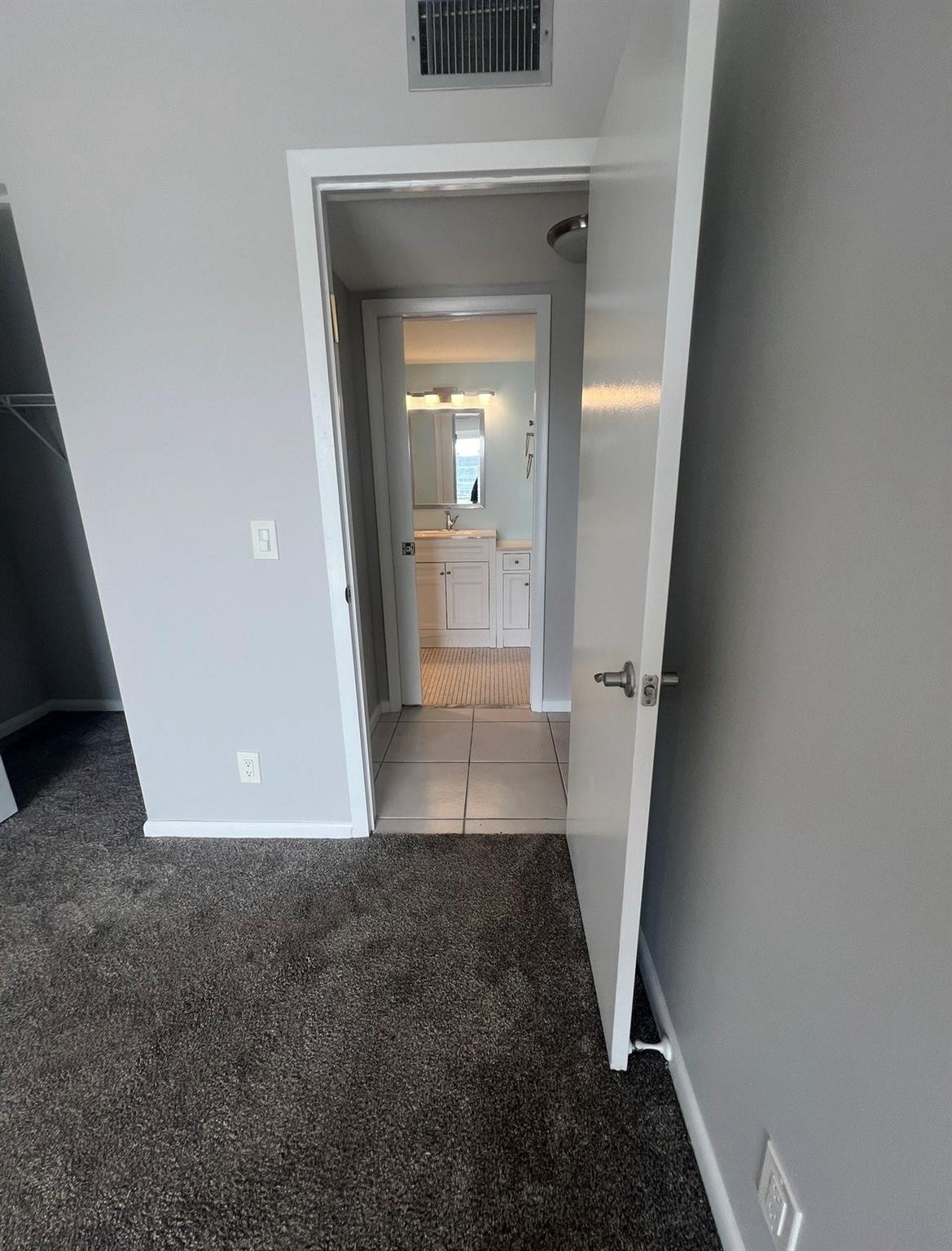 3050 Wolverton C 3050 Property Photo 10