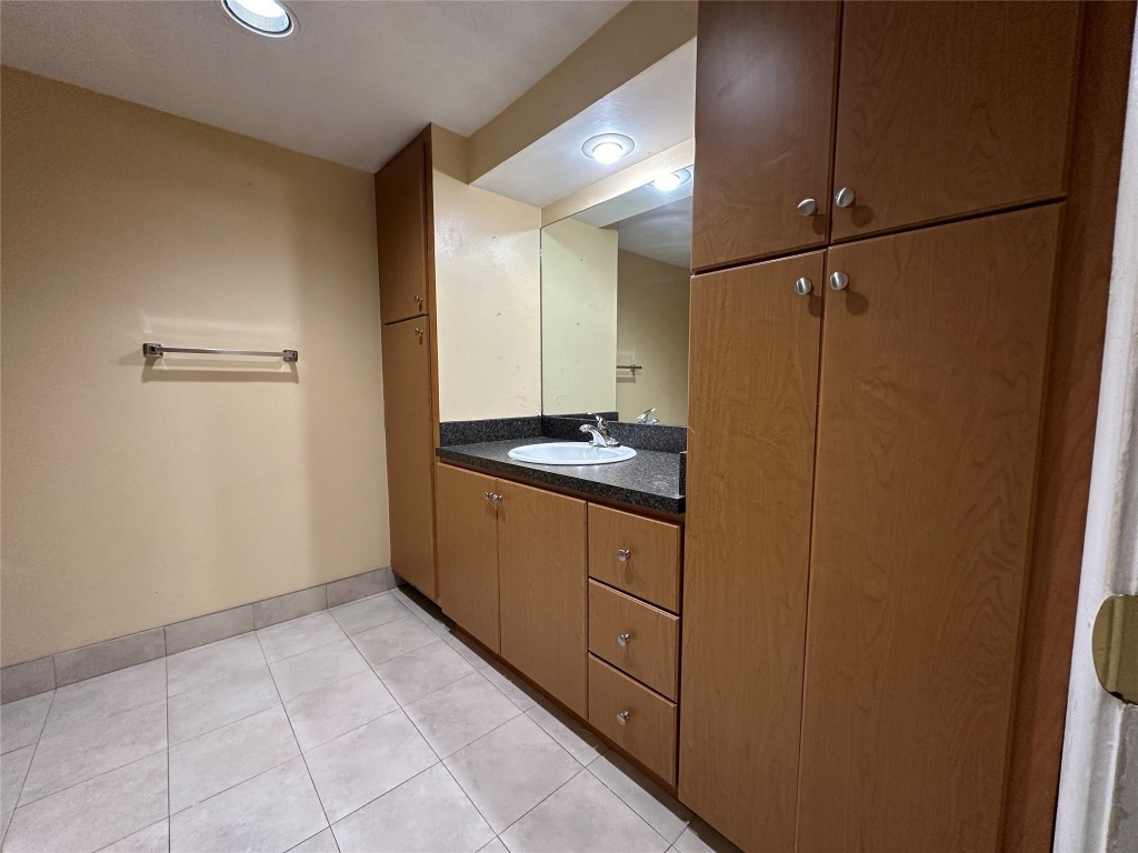 6630 Racquet Club Drive 163 Property Photo 24