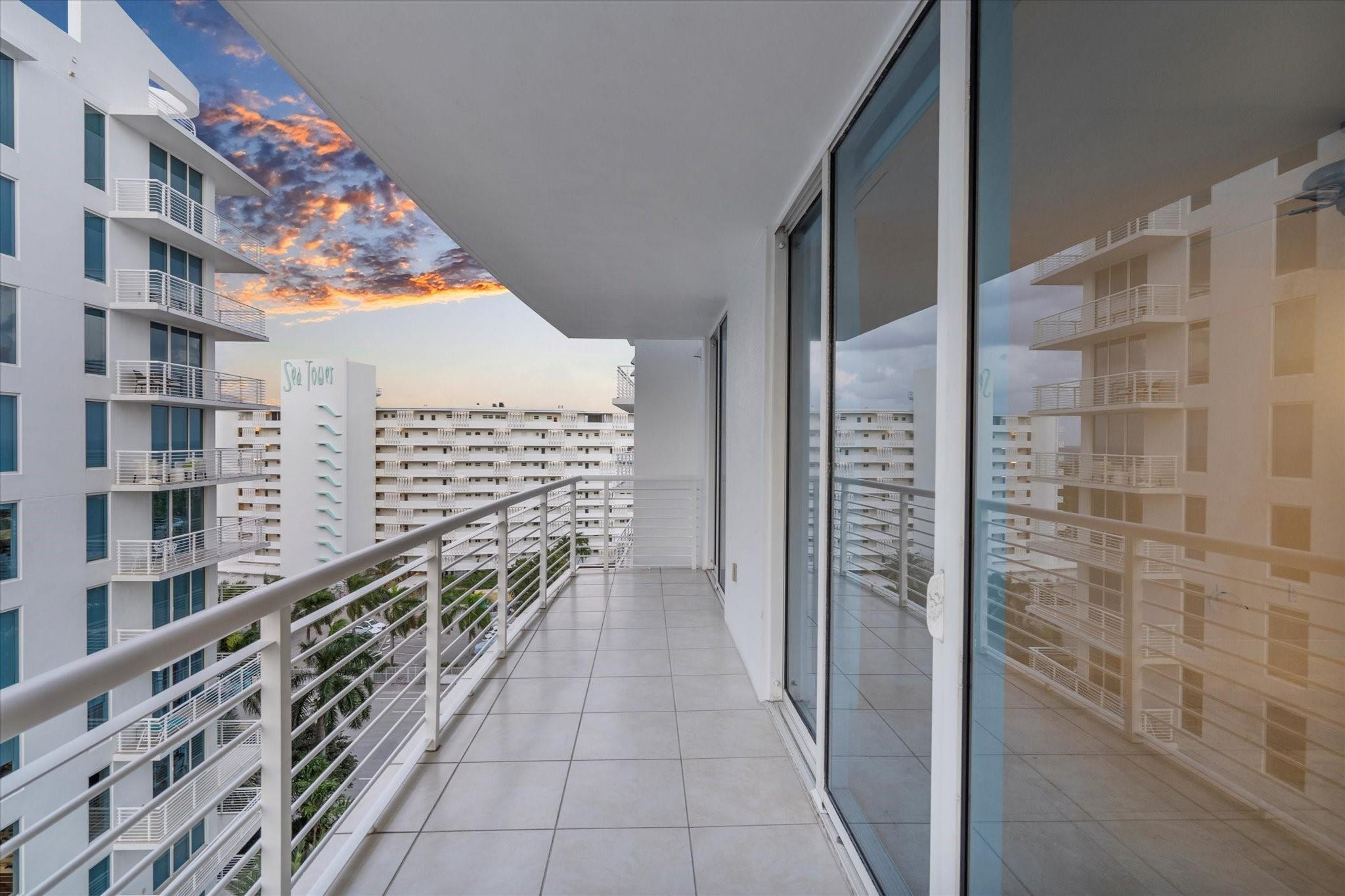 2821 N Ocean Boulevard 902s Property Photo 28