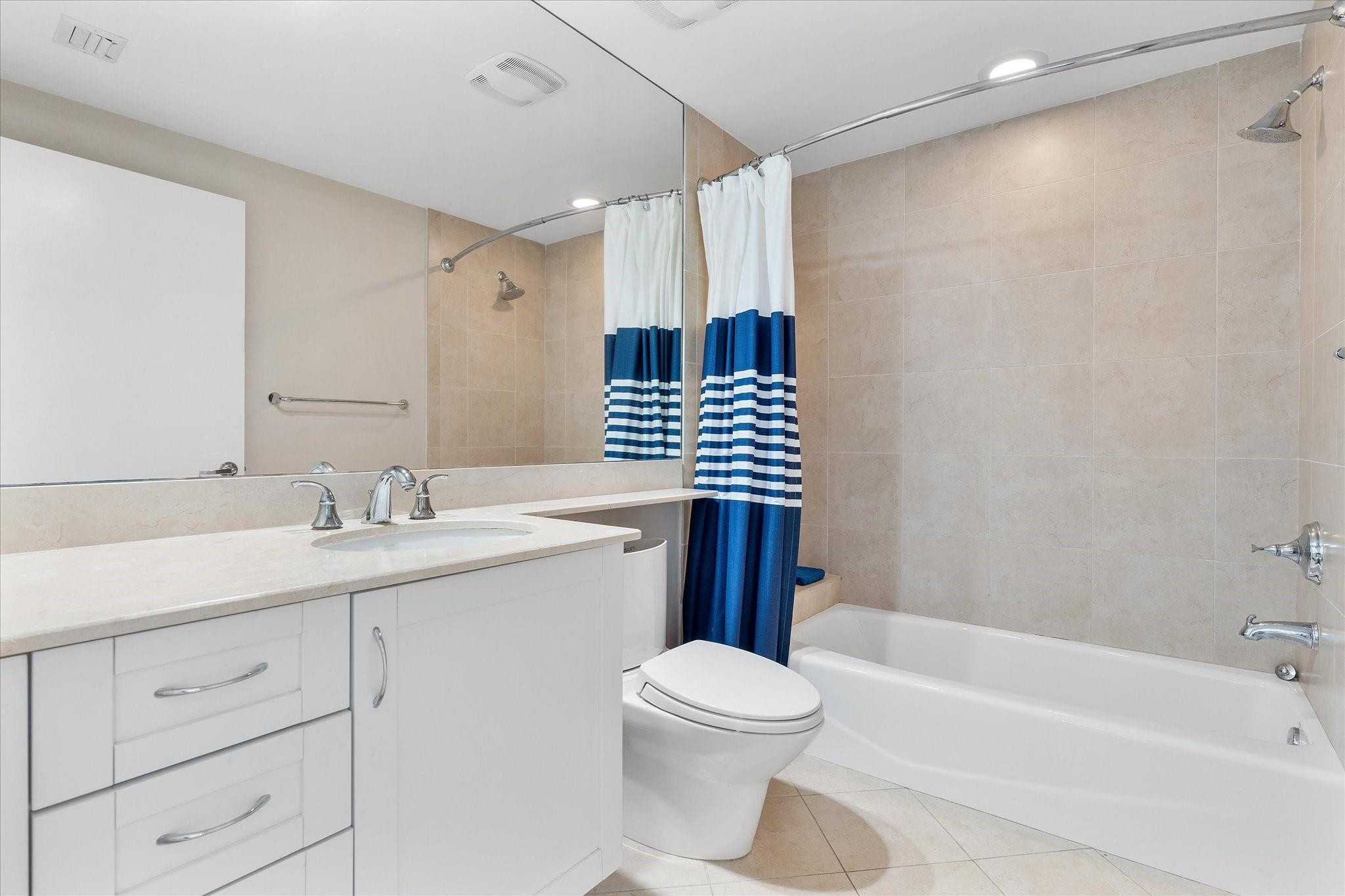 2821 N Ocean Boulevard 902s Property Photo 31
