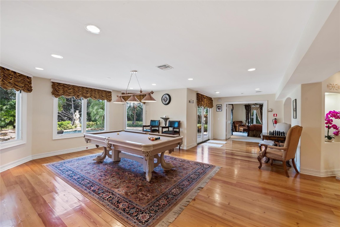 1600 S Ocean Drive Property Photo 9