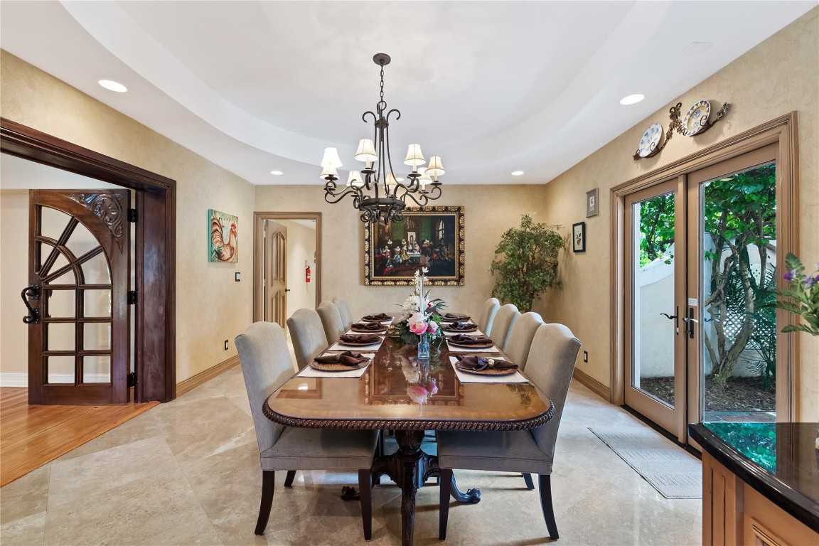 1600 S Ocean Drive Property Photo 10