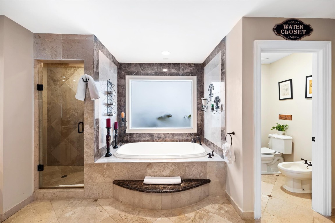 1600 S Ocean Drive Property Photo 17