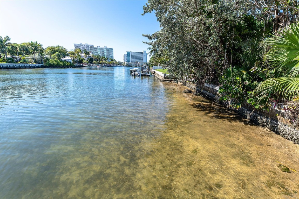 1600 S Ocean Drive Property Photo 31