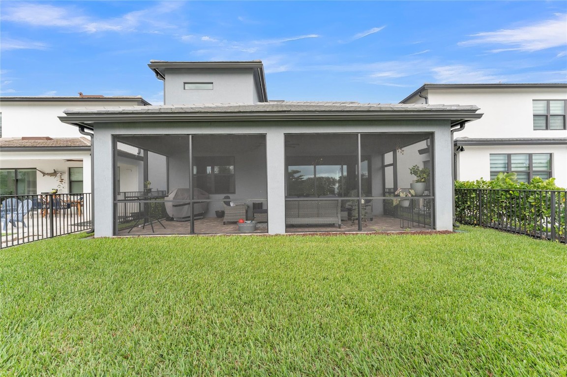 2854 Primrose Place Property Photo 39
