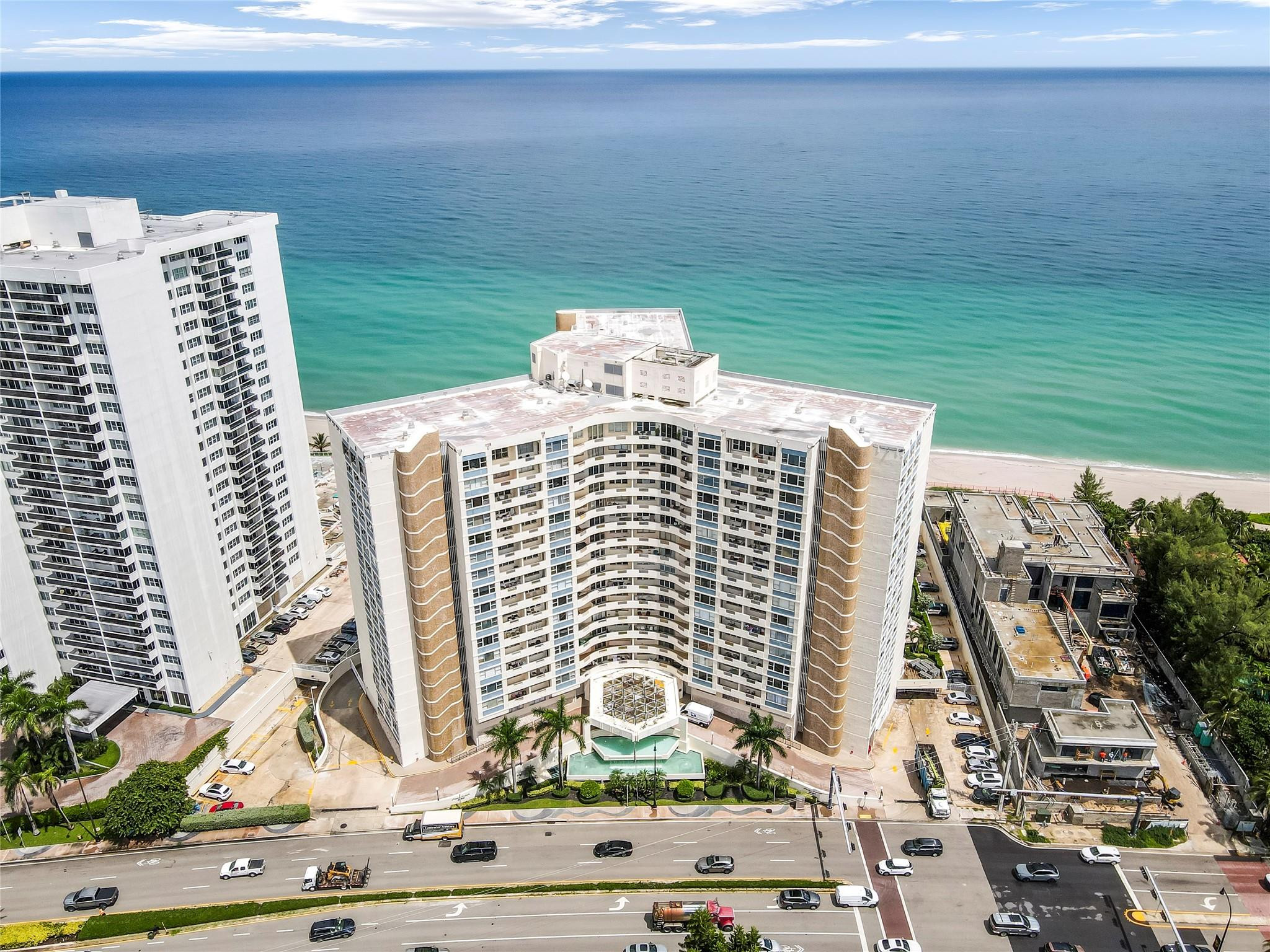 3180 S Ocean Drive 517 Property Photo 1