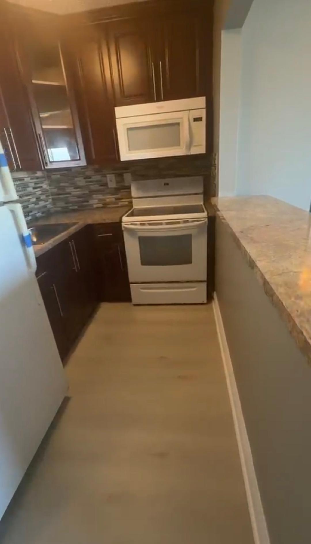 365 Ne 125th Street 305 Property Photo 16