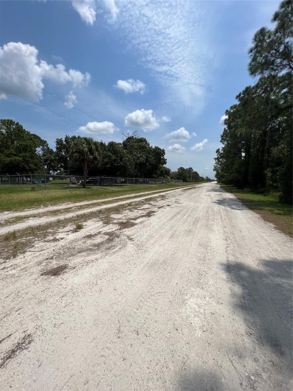 681 N Perimeter Road Property Photo 2