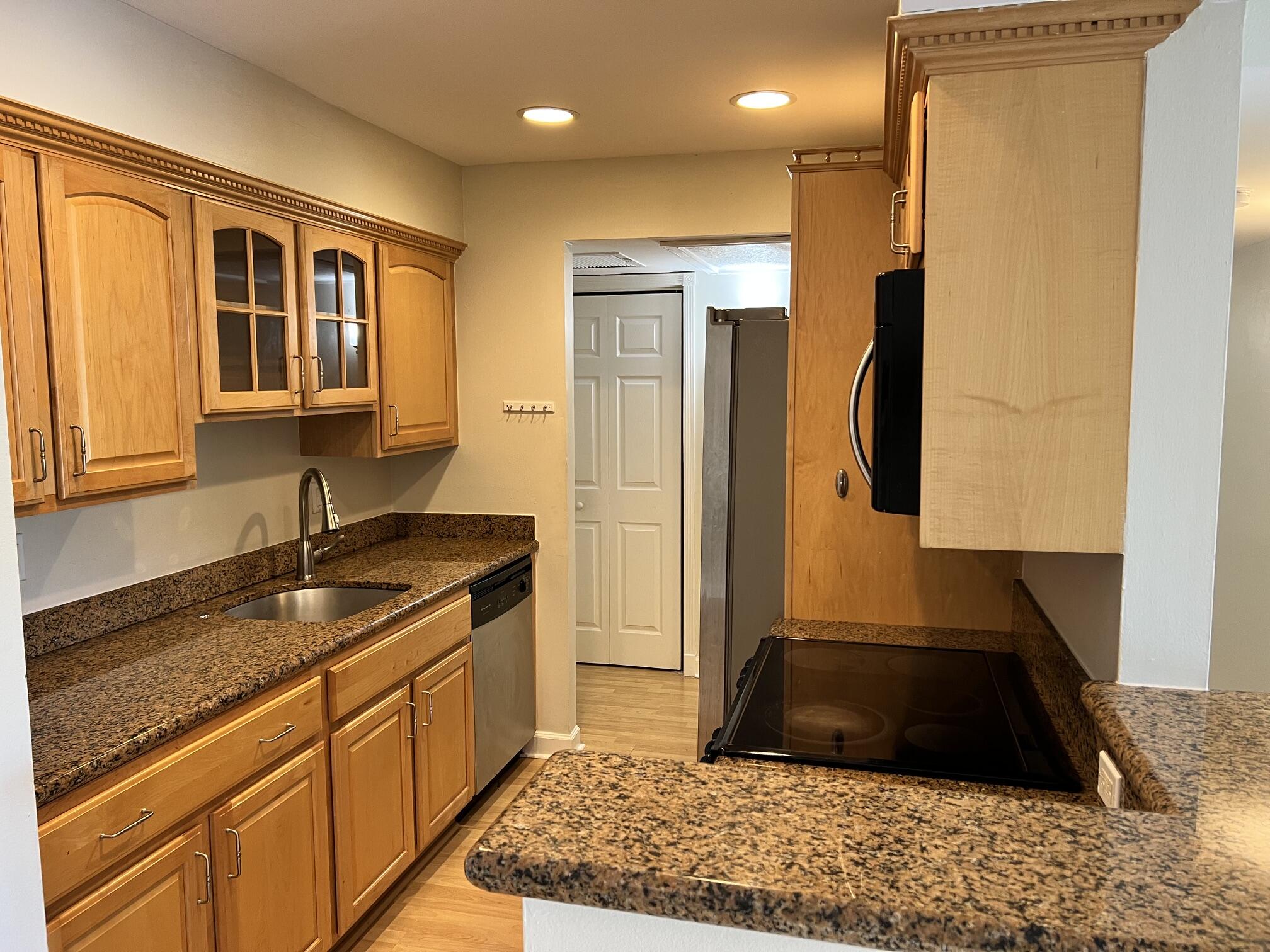 1515 E Broward Boulevard 305 Property Photo 6