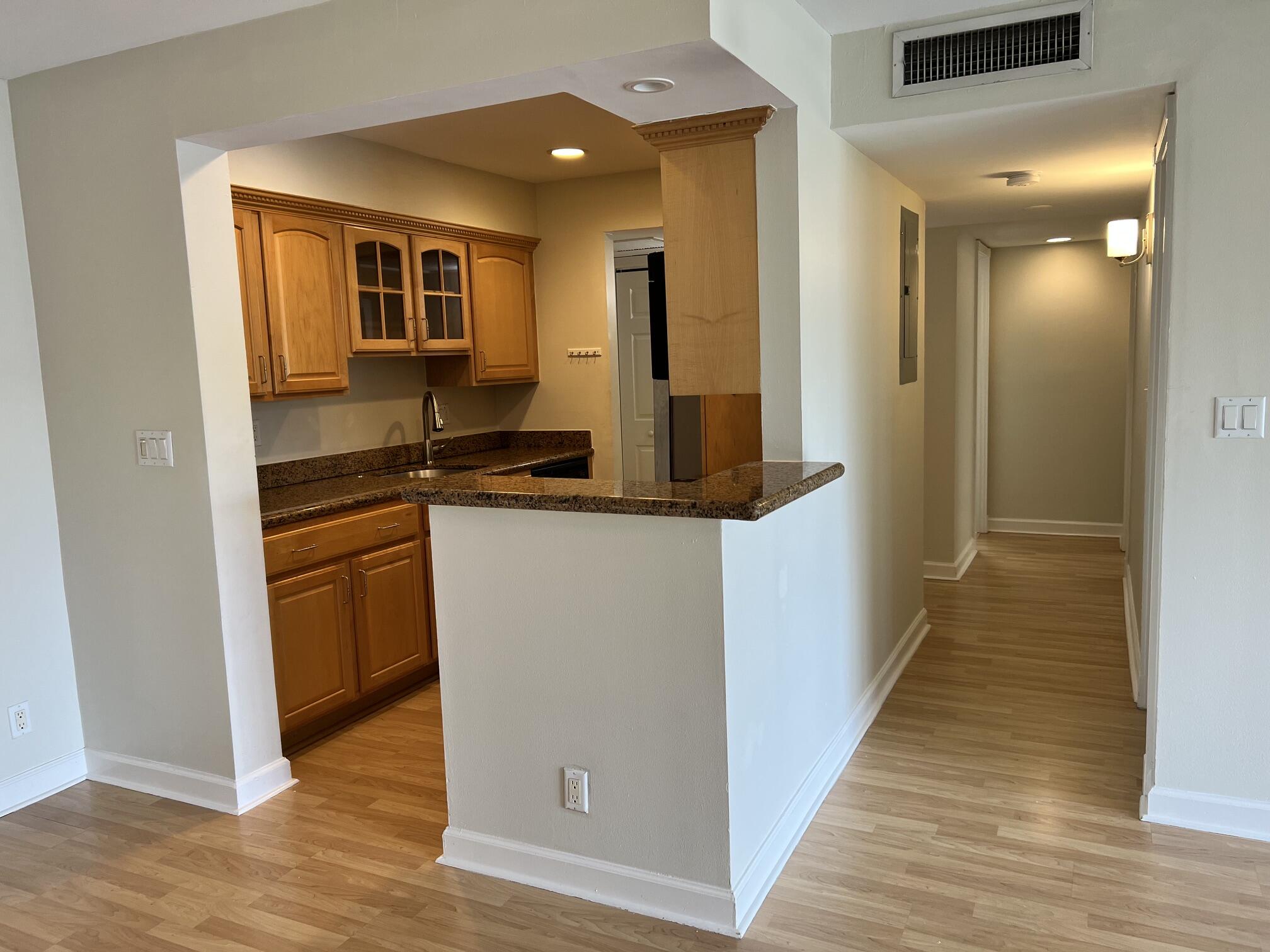 1515 E Broward Boulevard 305 Property Photo 18