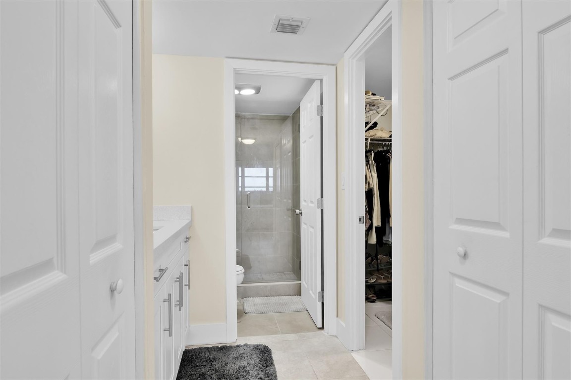 10777 W Sample Road 711 Property Photo 34