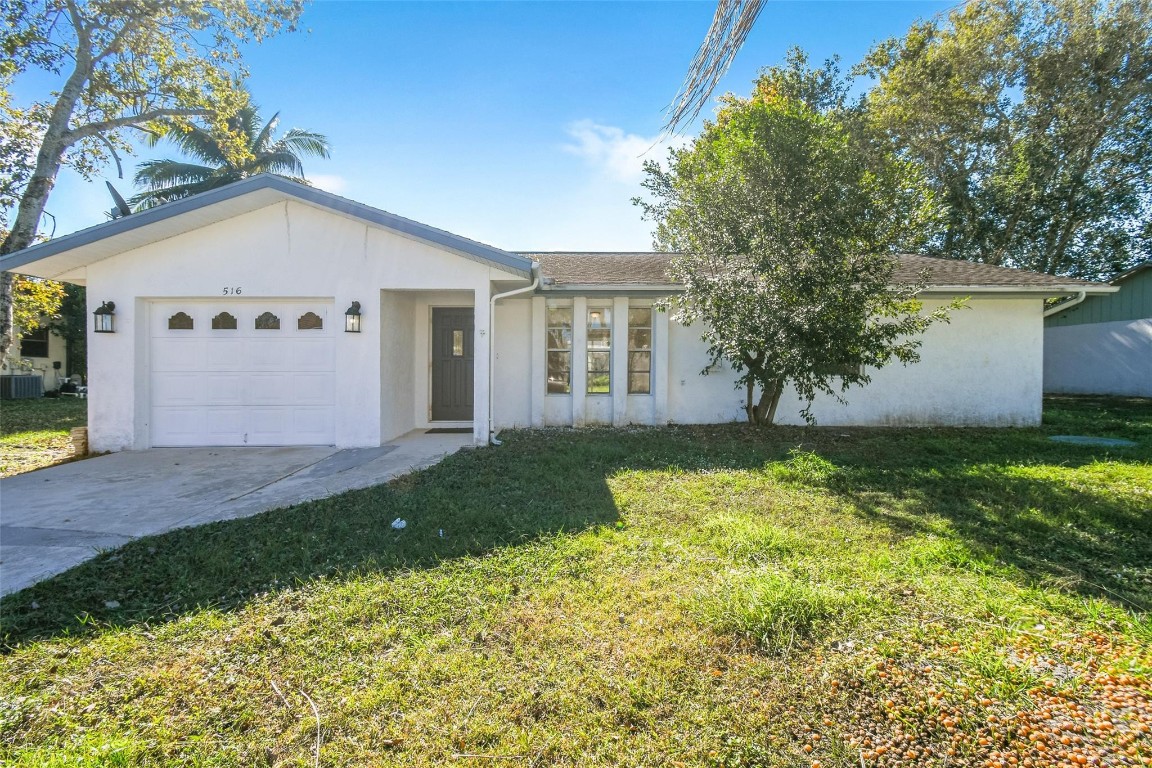 516 Sw Buswell Avenue Property Photo 1