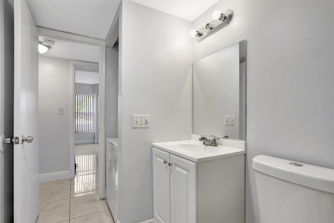 F10543950 Property Photo 6