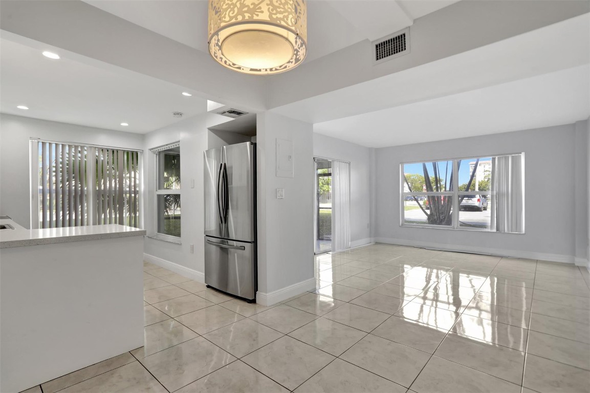 F10543950 Property Photo 20