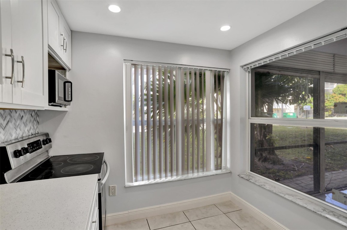 F10543950 Property Photo 25